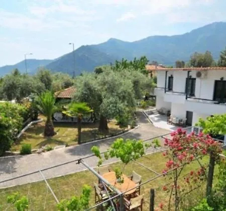 Filippina Pensiune 3*